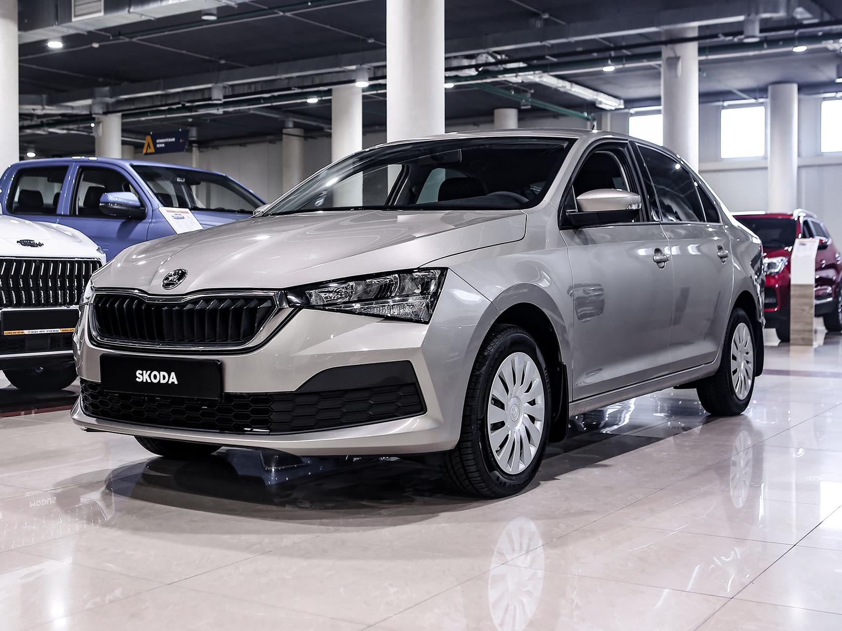 Купить Rapid с пробегом